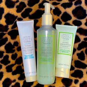 🆕 Mary Kay complete Satin hands care set.